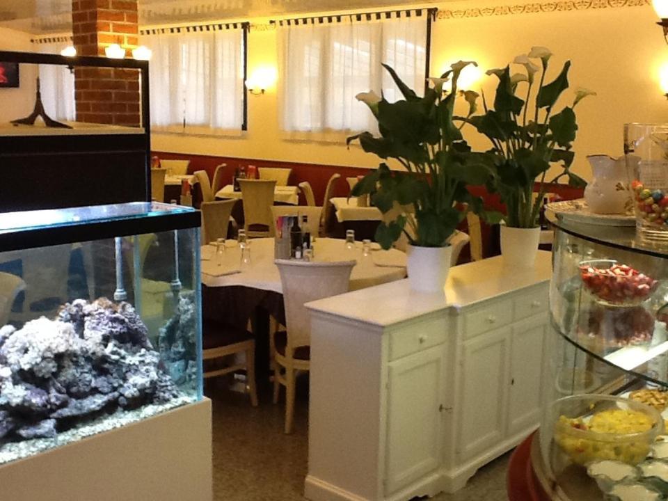 Hotel Belfiore Salzano Екстериор снимка