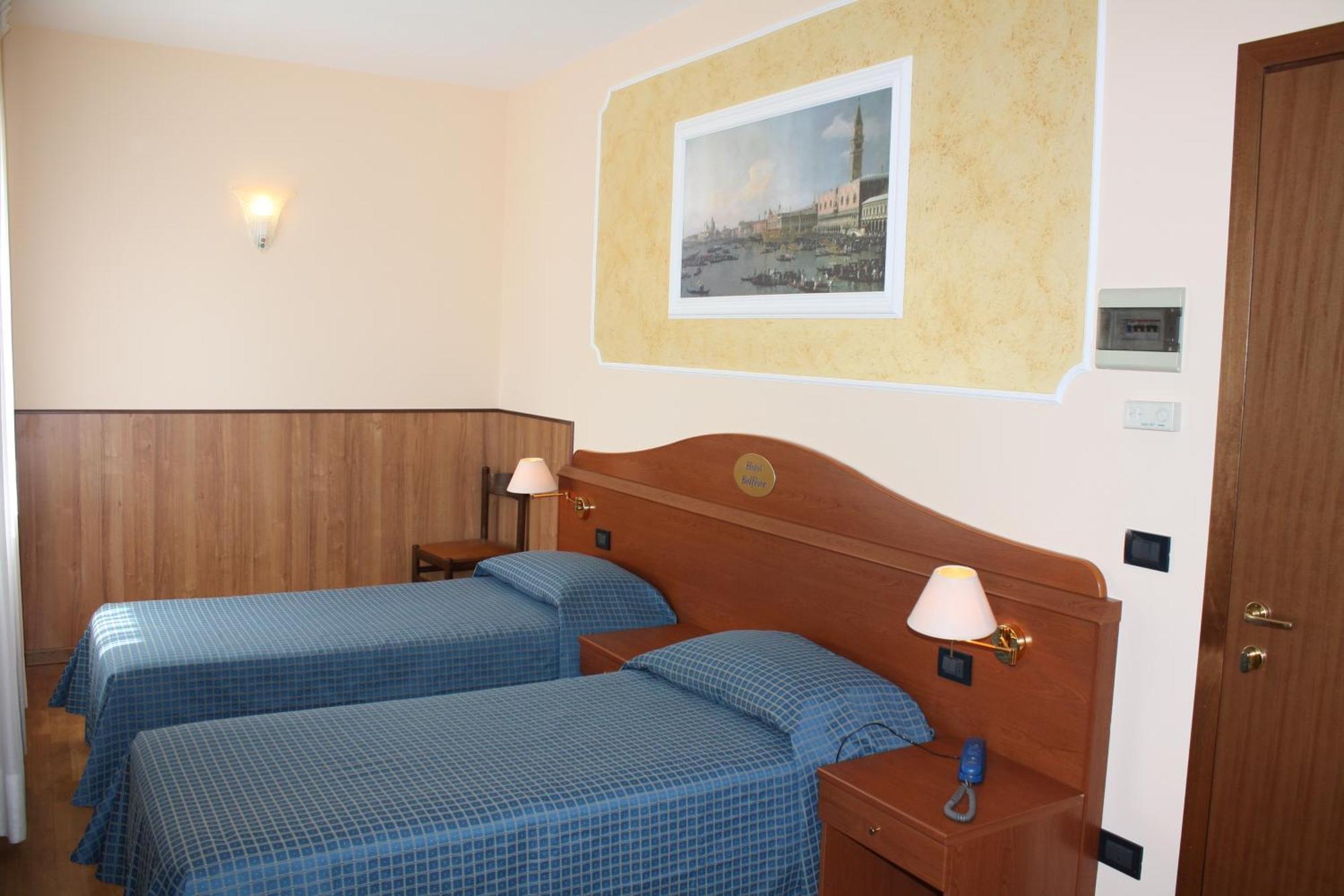 Hotel Belfiore Salzano Екстериор снимка